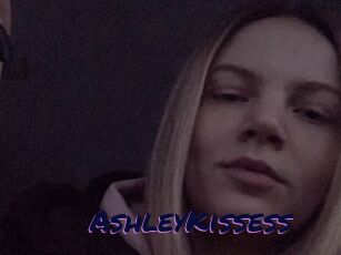 AshleyKissess