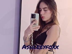 Ashleeyfoxx