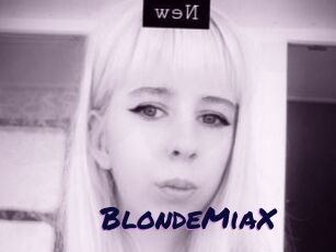 BlondeMiaX