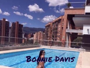 Bonnie_Davis