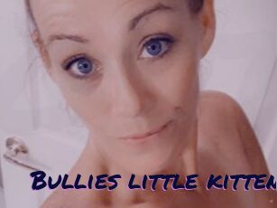 Bullies_little_kitten