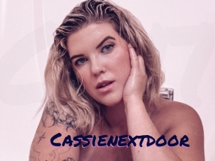 Cassienextdoor