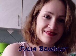 Julia_Benedict