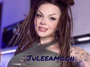 Juleeamoon