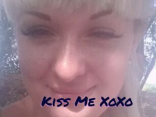 Kiss_Me_XoXo