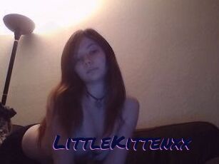 LittleKittenxx