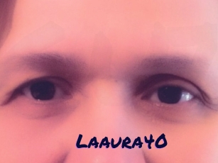 Laaura40