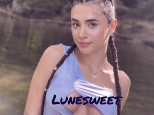 Lunesweet