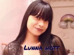 Lunna_hott