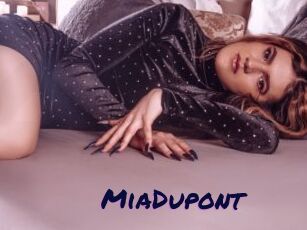 MiaDupont