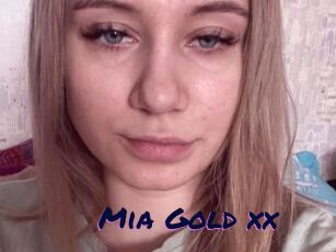 Mia_Gold_xx