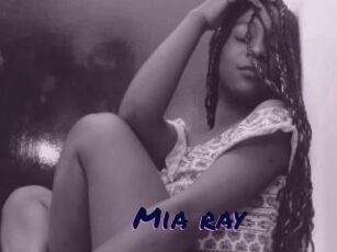 Mia_ray