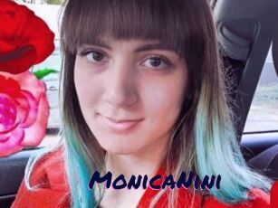 MonicaNini