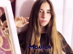 Monica_