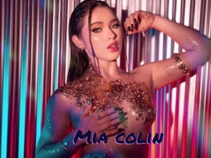 Mia_colin