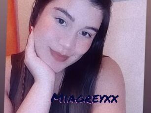 Miagreyxx