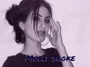 Molly_broke