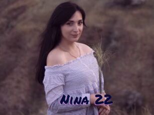 Nina_22