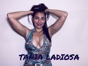 TANIA_LADIOSA