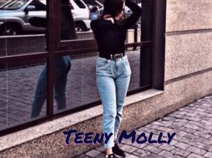 Teeny_Molly