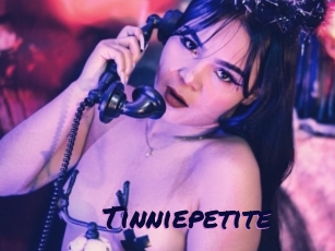 Tinniepetite