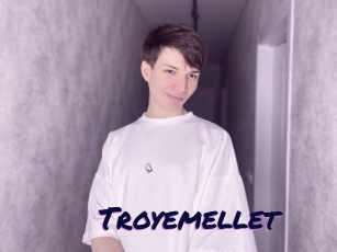 Troyemellet